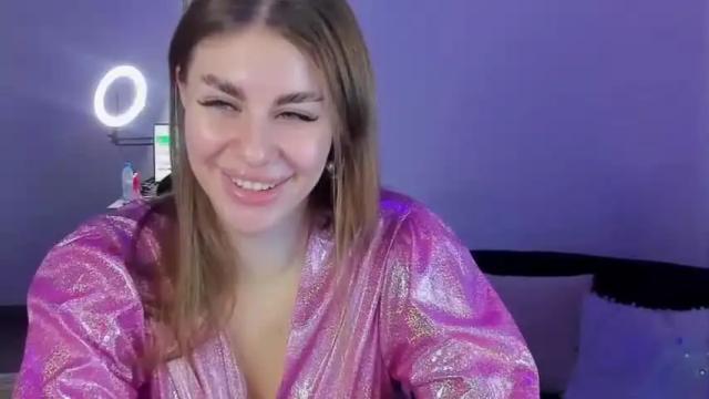 Image 11 of bai1ey Stream on Chaturbate on 15 months ago