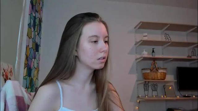 Image 10 of bam_bi Stream on Chaturbate on 1 month ago