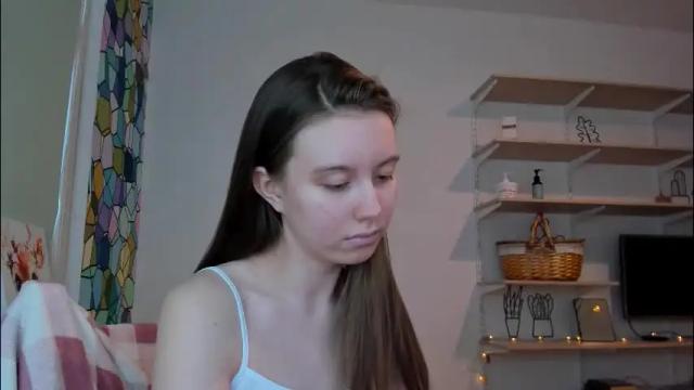 Image 12 of bam_bi Stream on Chaturbate on 1 month ago