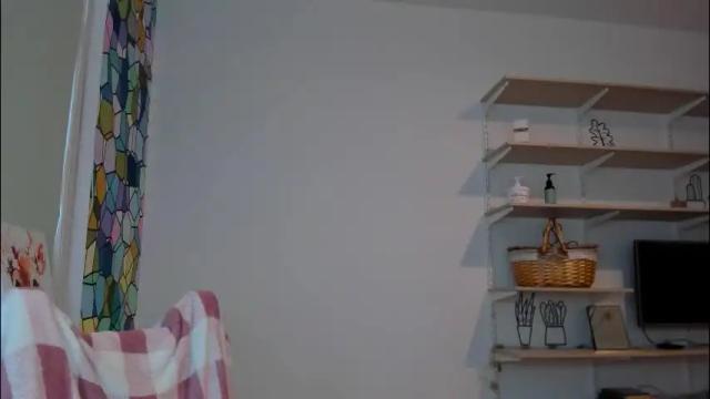 Image 8 of bam_bi Stream on Chaturbate on 1 month ago