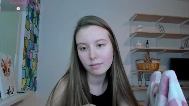 Image 12 of bam_bi Stream on Chaturbate on 1 month ago