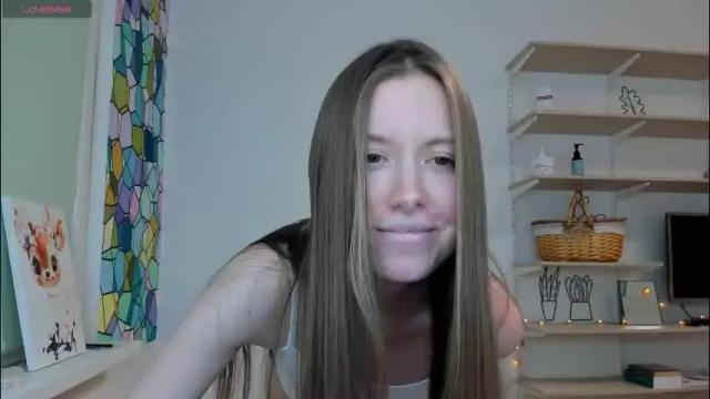 Image 12 of bam_bi Stream on Chaturbate on 1 month ago