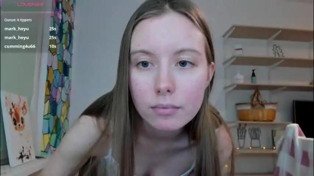 Image 2 of bam_bi Stream on Chaturbate on 1 month ago