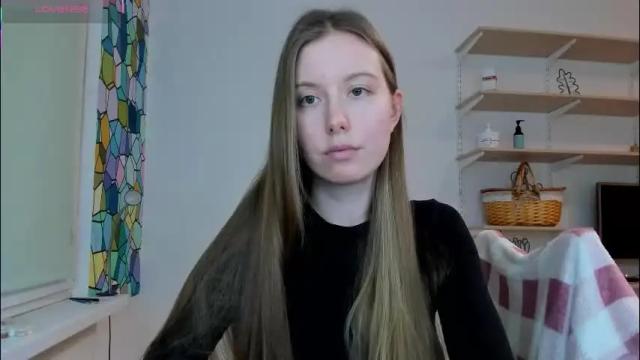 Image 2 of bam_bi Stream on Chaturbate on 1 month ago