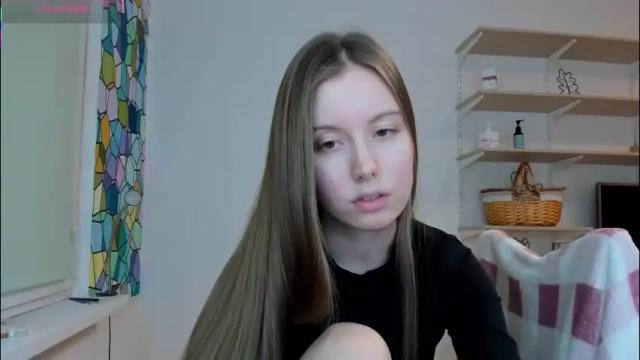 Image 3 of bam_bi Stream on Chaturbate on 1 month ago