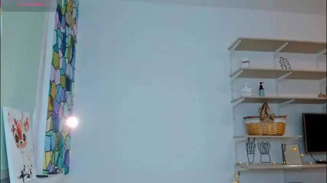 Image 4 of bam_bi Stream on Chaturbate on 29 days ago