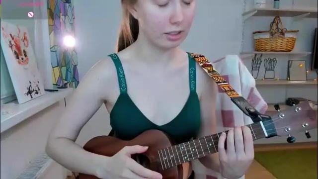 Image 10 of bam_bi Stream on Chaturbate on 21 days ago