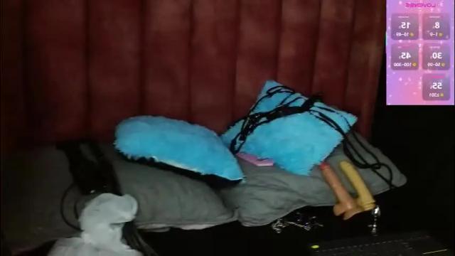 Image 3 of bambi__angels Stream on Chaturbate on 2 months ago