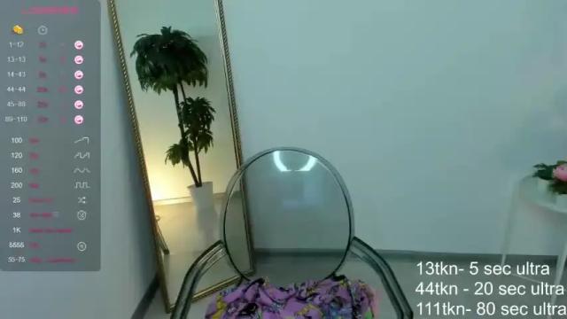 Image 12 of bambieyess Stream on Chaturbate on 14 months ago