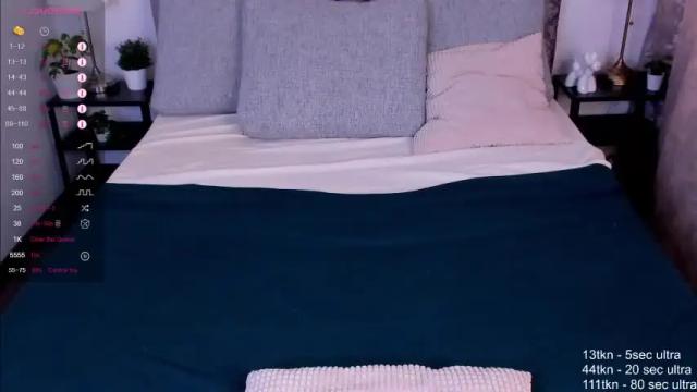 Image 11 of bambieyess Stream on Chaturbate on 14 months ago