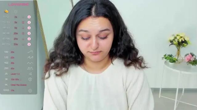 Image 2 of bambieyess Stream on Chaturbate on 13 months ago