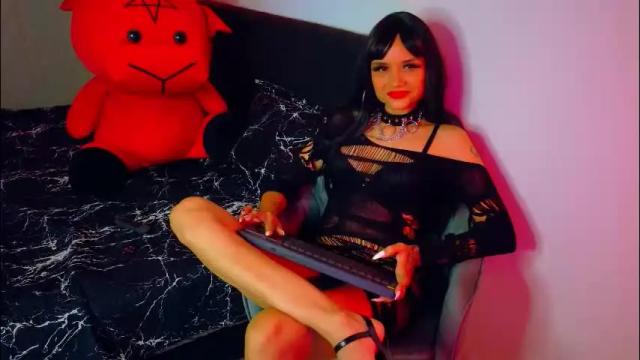 Image 11 of bambiiqueen Stream on Chaturbate on 6 days ago