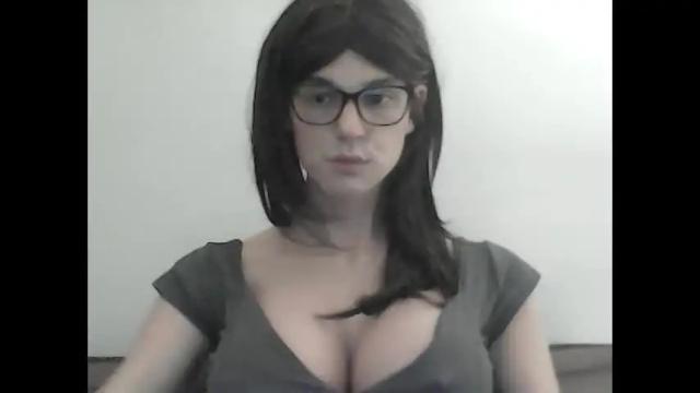 Image 2 of bambilovets1 Stream on Chaturbate on 25 days ago