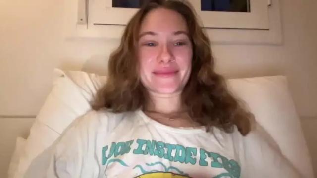 Image 4 of bananaanna18 Stream on Chaturbate on 18 months ago