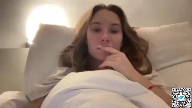 Image 2 of bananaanna18 Stream on Chaturbate on 17 months ago
