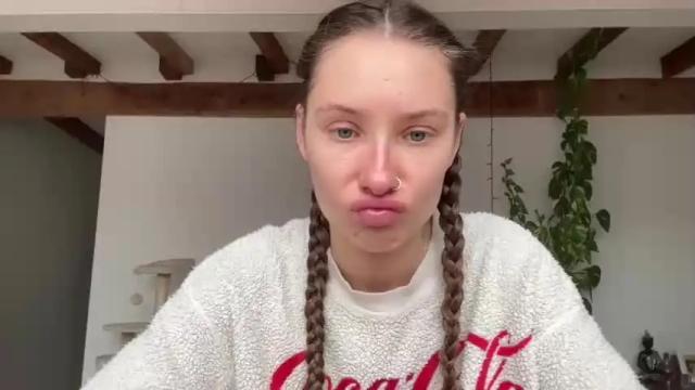 Image 4 of bananaanna18 Stream on Chaturbate on 14 months ago