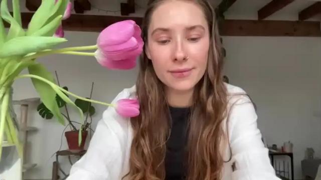 Image 8 of bananaanna18 Stream on Chaturbate on 14 months ago