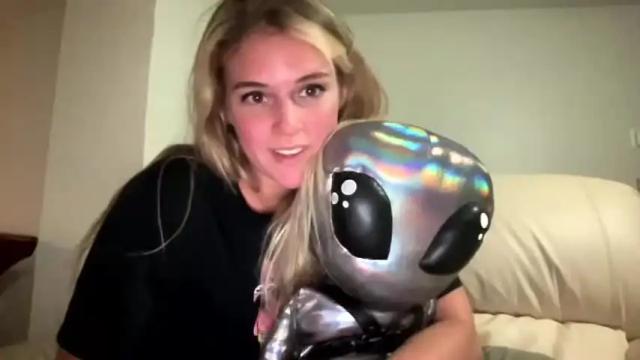 Thumbnail 2, bananascoconutz's Stream at Chaturbate, 20 months ago