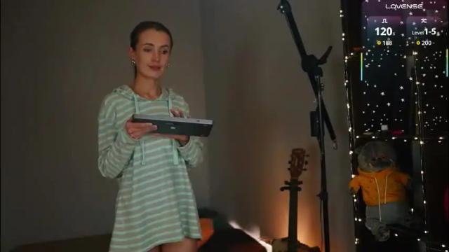 Image 2 of bananya_kitty Stream on Chaturbate on 1 month ago