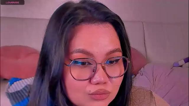 Image 2 of barbara_bb Stream on Chaturbate on 3 months ago