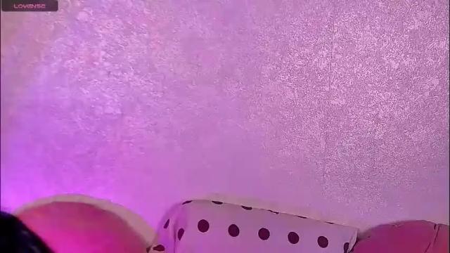 Image 3 of barbara_bb Stream on Chaturbate on 2 months ago