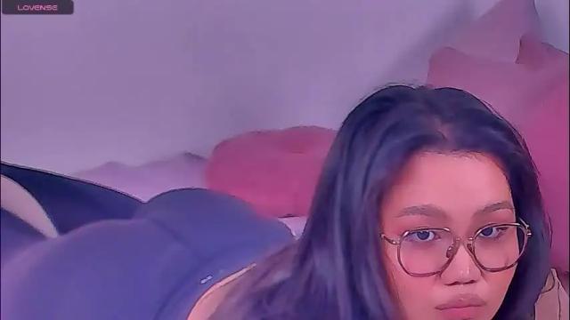 Image 2 of barbara_bb Stream on Chaturbate on 6 days ago