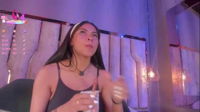 Image 11 of barbara_cambels Stream on Chaturbate on 2 months ago