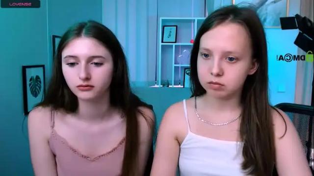 Image 6 of barbara_meow_ Stream on Chaturbate on 14 days ago