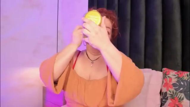 Image 2 of barbara_portman Stream on Chaturbate on 26 days ago
