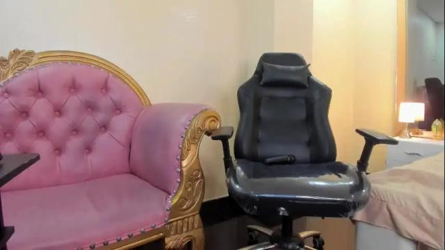 Image 3 of barbarasgreat Stream on Chaturbate on 6 months ago