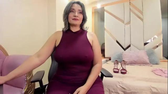 Image 6 of barbarasgreat Stream on Chaturbate on 5 months ago