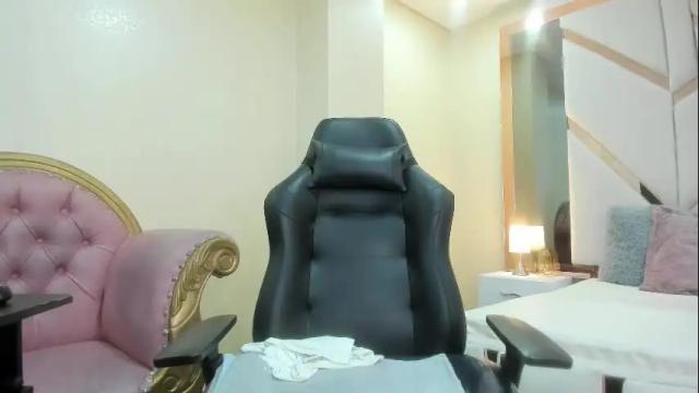 Image 12 of barbarasgreat Stream on Chaturbate on 4 months ago