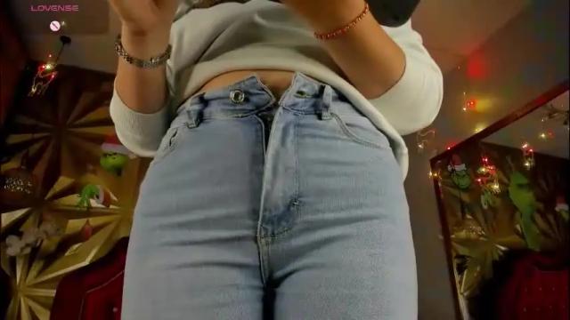 Image 3 of barbaratyleer Stream on Chaturbate on 1 month ago