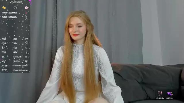 Image 2 of barbbiiedoll Stream on Chaturbate on 3 months ago