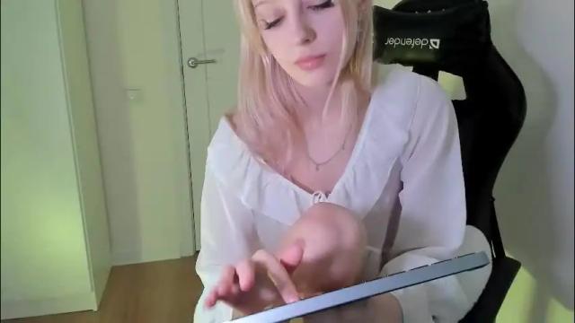 Image 10 of barbie_bella07 Stream on Chaturbate on 17 days ago