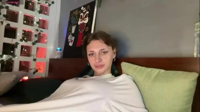 Image 10 of barbie_bi Stream on Chaturbate on 1 month ago