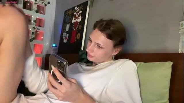 Image 8 of barbie_bi Stream on Chaturbate on 1 month ago