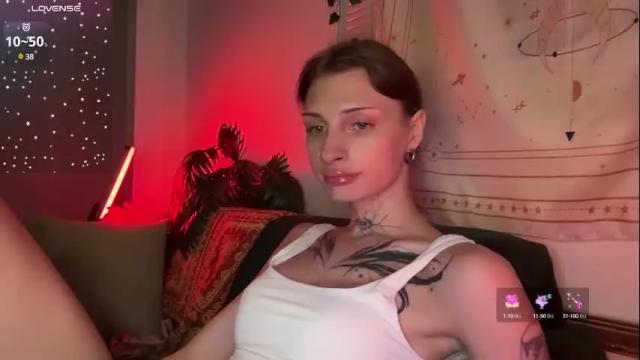 Image 2 of barbie_bi Stream on Chaturbate on 5 days ago