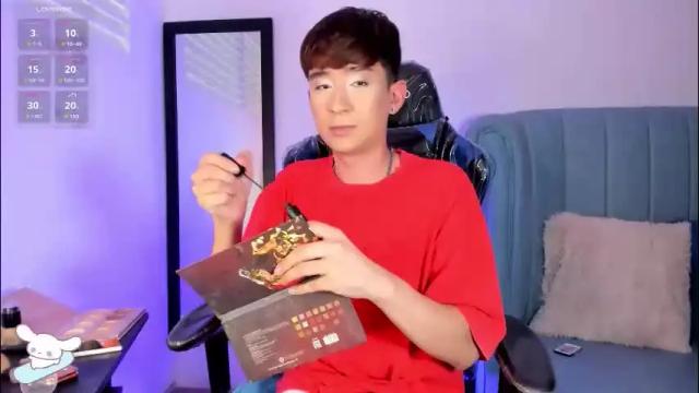 Image 4 of barbie_boy_ Stream on Chaturbate on 6 days ago