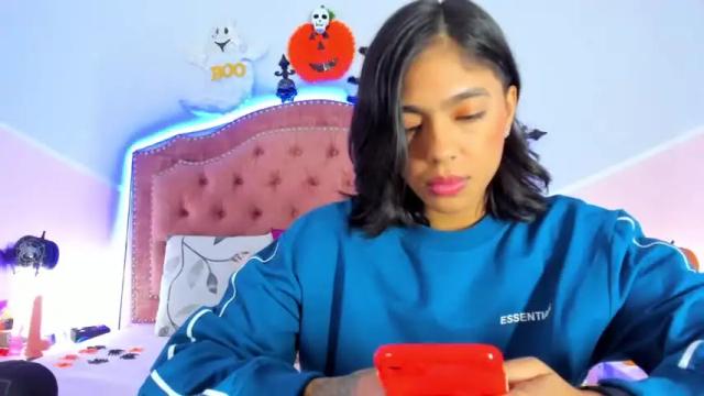 Image 8 of barbie_collins_ Stream on Chaturbate on 18 months ago