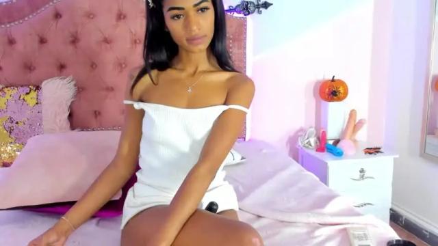 Image 7 of barbie_collins_ Stream on Chaturbate on 18 months ago