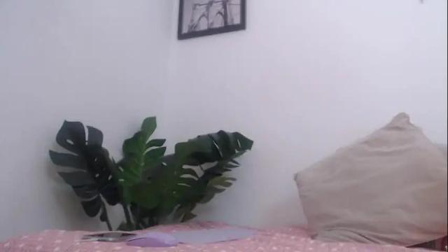 Image 8 of barbie_courtneyy Stream on Chaturbate on 9 days ago