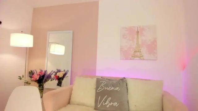 Image 4 of barbie_ev Stream on Chaturbate on 12 months ago