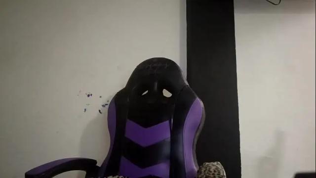 Image 7 of barbie_strong Stream on Chaturbate on 29 days ago