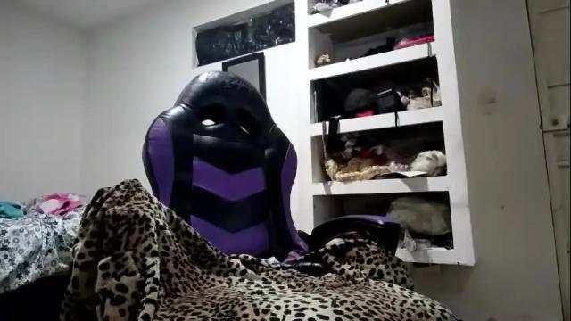 Image 10 of barbie_strong Stream on Chaturbate on 14 days ago