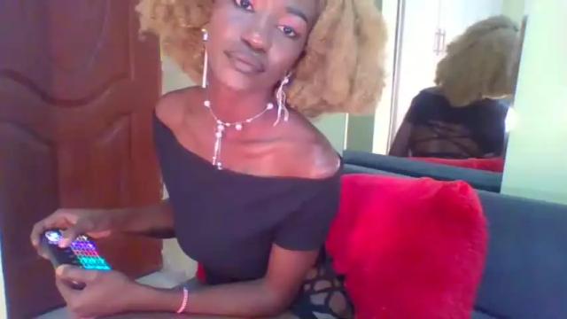 Image 3 of barbie_viv Stream on Chaturbate on 18 months ago