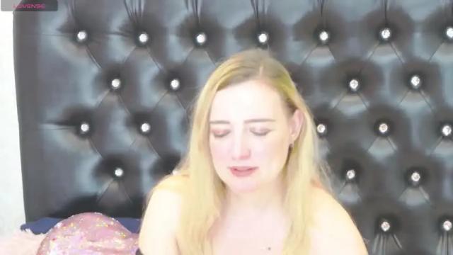 Image 7 of barbieeann Stream on Chaturbate on 15 months ago