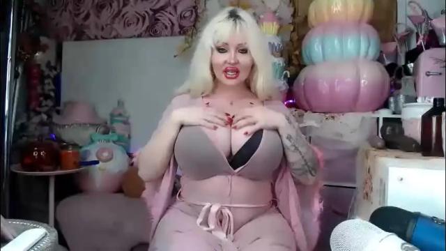 Image 12 of barbieely Stream on Chaturbate on 28 days ago