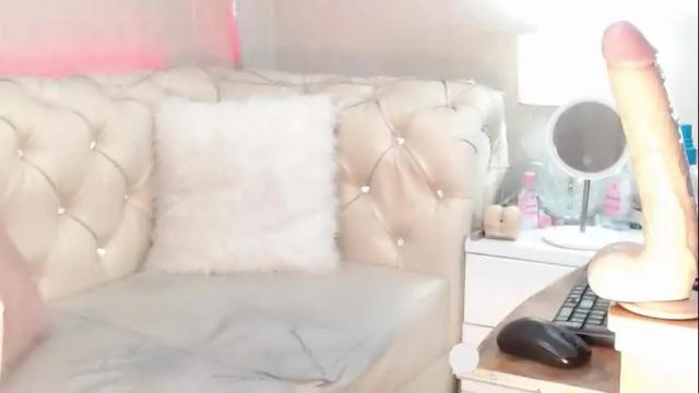 Image 2 of barbiefox_ Stream on Chaturbate on 1 month ago
