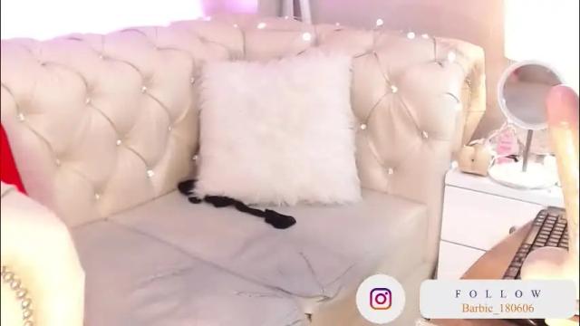 Image 10 of barbiefox_ Stream on Chaturbate on 2 months ago